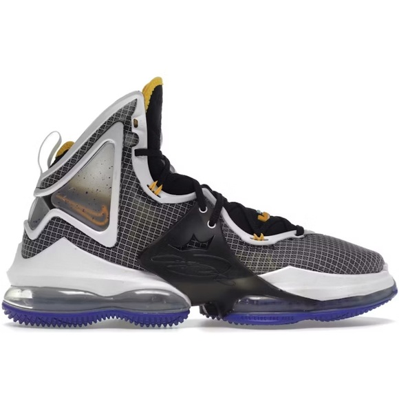 Nike Lebron 19 black and Yellow Chunky Sneakers men’s Sz 9 VGUC